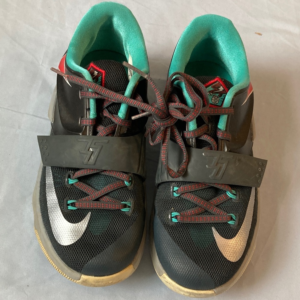 Nike Kids Black and Teal Sneakers